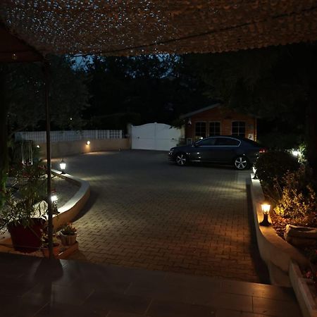 Au Villadior - Vaison La Romaine Bagian luar foto