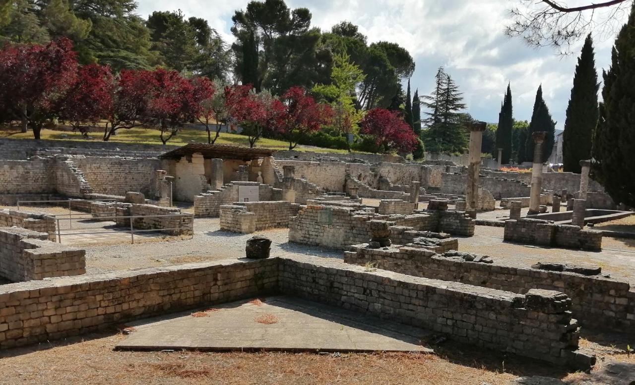 Au Villadior - Vaison La Romaine Bagian luar foto